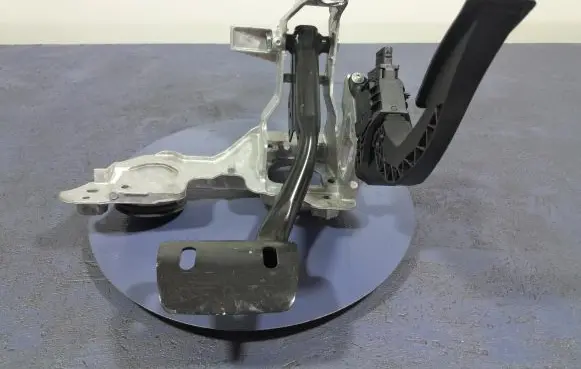 Audi A5 8T 8F Accelerator throttle pedal 8W1723117