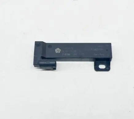 Maserati Ghibli Aerial antenna amplifier 2840891700300 68071978AA