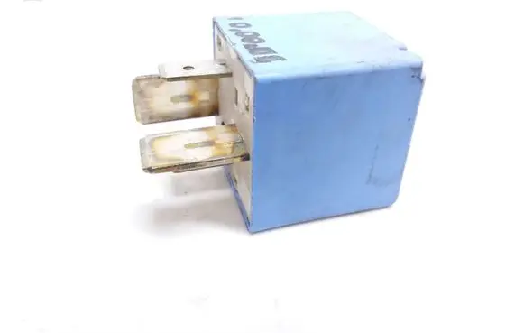 Peugeot 607 Hazard warning light relay 250102