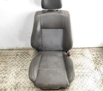 Front passenger seat