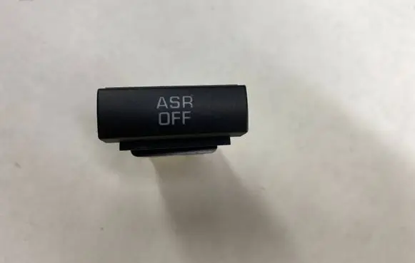 Traction control (ASR) switch