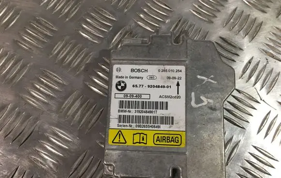 BMW X5 E70 Airbag control unit/module 6577920484901 920484901 9204849