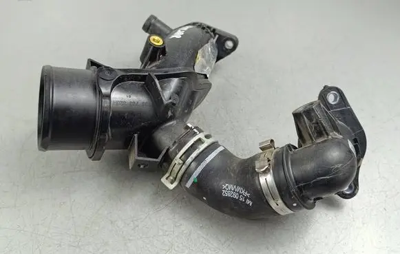 Nissan Pulsar Air intake duct part 5092852