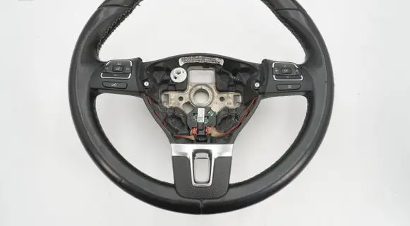 Volkswagen Jetta VI Steering wheel 5C0419091Q