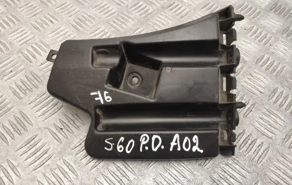 Volvo S60 Front bumper mounting bracket 30796626