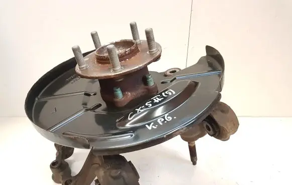 Rear wheel hub