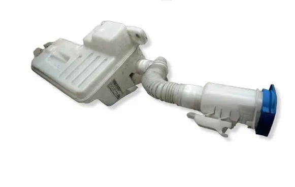 Audi Q2 - Windshield washer fluid reservoir/tank 5Q0955448 211052023