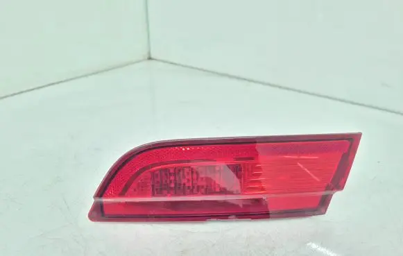 Jaguar XF X250 Tailgate rear/tail lights 8X2315K272CD