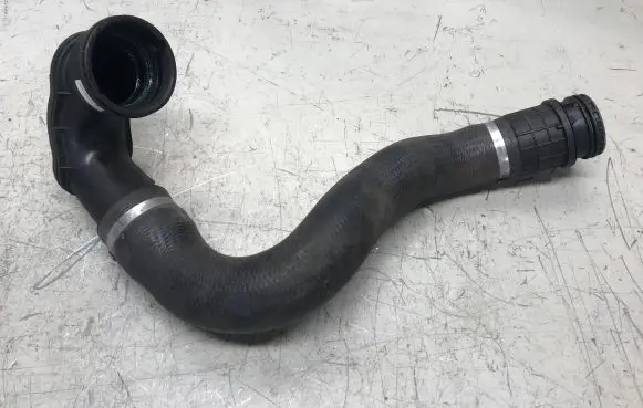Opel Zafira C Intercooler hose/pipe 13345556
