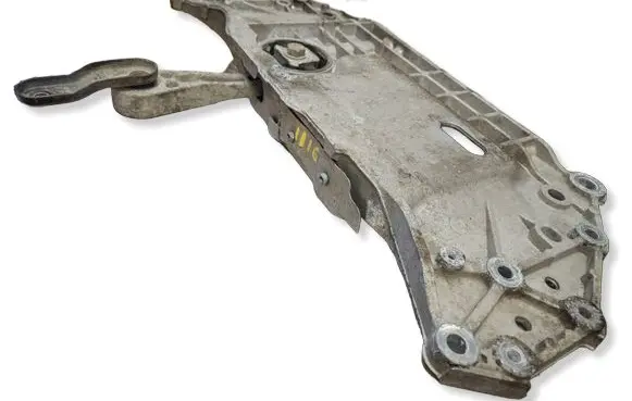 Skoda Octavia Mk2 (1Z) Front subframe 1K0199313H 0525041958