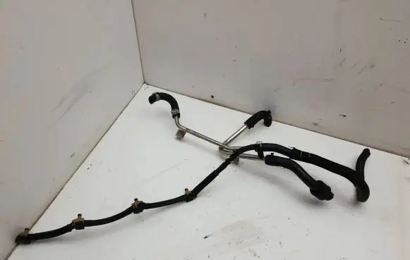 Audi A3 S3 8V Fuel line pipe 04L201360M L25657LA