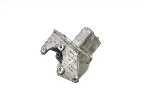 Audi A8 S8 D3 4E Power steering pump mounting bracket 07D145879F