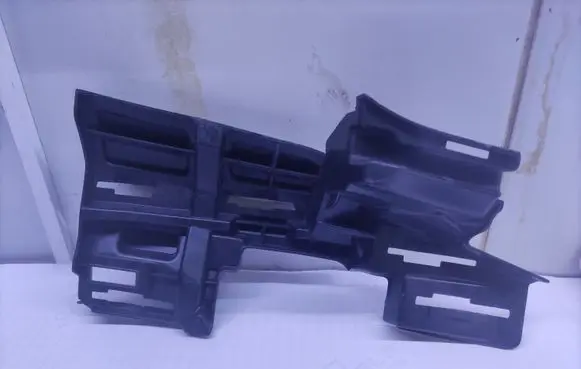 Mercedes-Benz GLC AMG Front bumper mounting bracket A2538858006