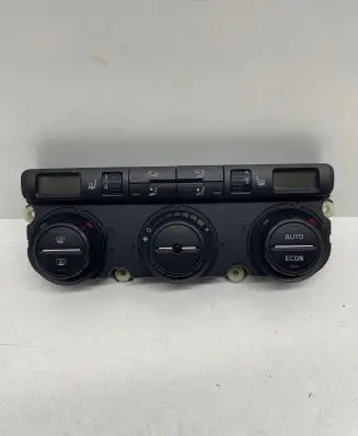 Skoda Octavia Mk2 (1Z) Climate control unit 74241060