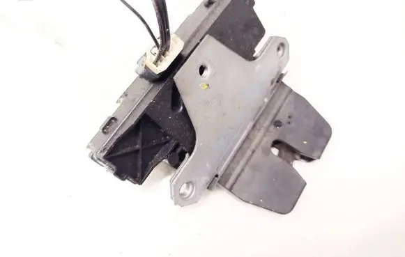 Ford Focus Tailgate/trunk/boot lock/catch/latch D0RYB