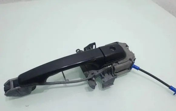 Volvo C30 Front door exterior handle ZNA14CU1