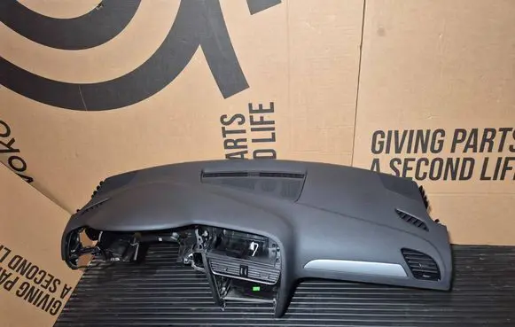 Audi A4 S4 B8 8K Dashboard 8K1857041 8K185704124A