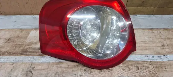 Volkswagen PASSAT B6 Rear/tail lights 3C9945095