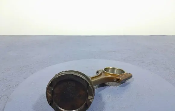 Volvo XC90 Piston 