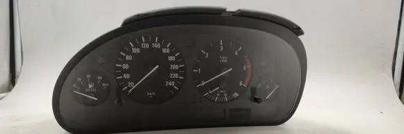 BMW 5 E39 Speedometer (instrument cluster) 87001294 87001329