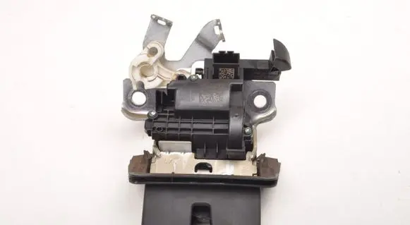 Cupra Formentor Tailgate lock latch 5F082750510S