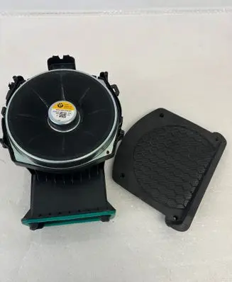 BMW X3 G01 Subwoofer speaker 6811959 65136811959 18353410