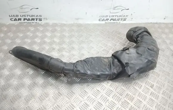 Opel Insignia A Air intake duct part 13328136