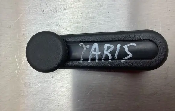Toyota Yaris Rear door window winding handle 6926002020