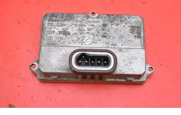 Opel Vectra C Voltage converter/converter module 