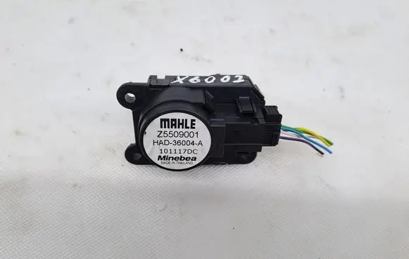 Citroen C4 Cactus Air flap motor/actuator Z5509001