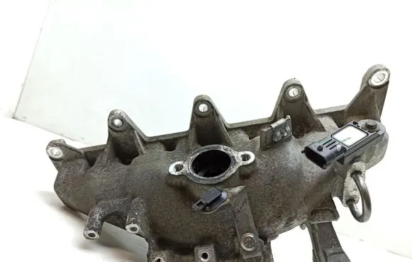 Renault Master III Intake manifold 922377470R 0281006391 1801093F01