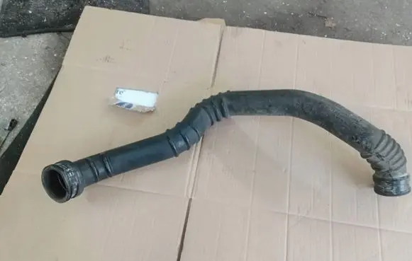Ford S-MAX Intercooler hose/pipe BG916K863bb