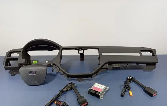 Ford Focus C-MAX Dashboard 3M5X-R04305-AHW