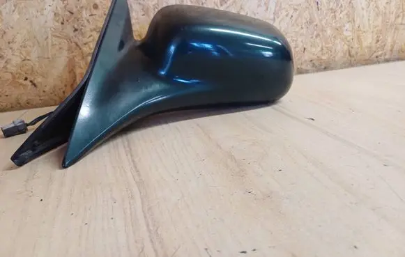 Front door electric wing mirror