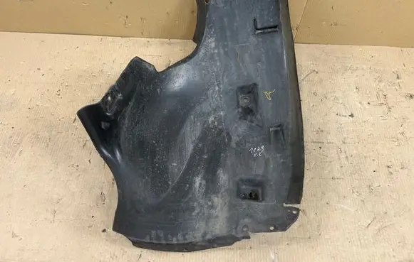 Mercedes-Benz ML W164 Front wheel arch liner splash guards A1648840922