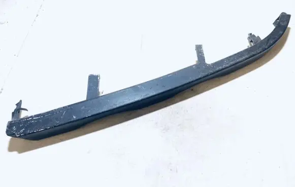 BMW 3 E46 Under headlight/headlamp trim 51138208482 5113-8208482
