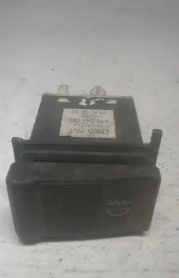 Fog light switch