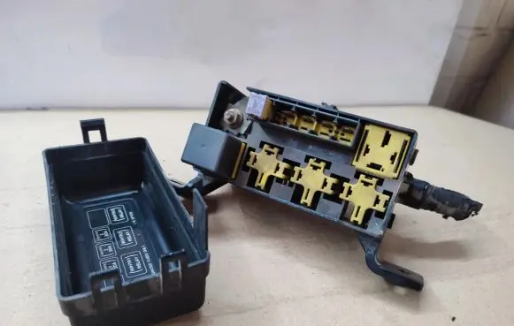 KIA Sorento Fuse box set