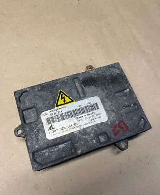 Audi A4 S4 B7 8E 8H Headlight ballast module Xenon 8E0941329A 1307329154