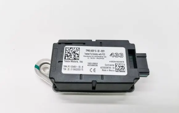 Tesla Model S Tire pressure control unit 1034601-00-B