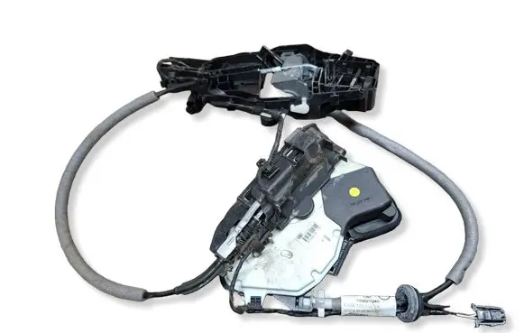 Volkswagen PASSAT B8 Front door lock 5E1837016 6R0837350 3G0837086D