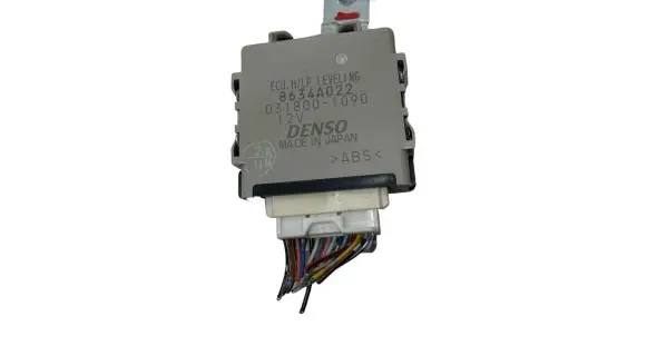 Mitsubishi Outlander Headlight ballast module Xenon 8634A022 0318001090