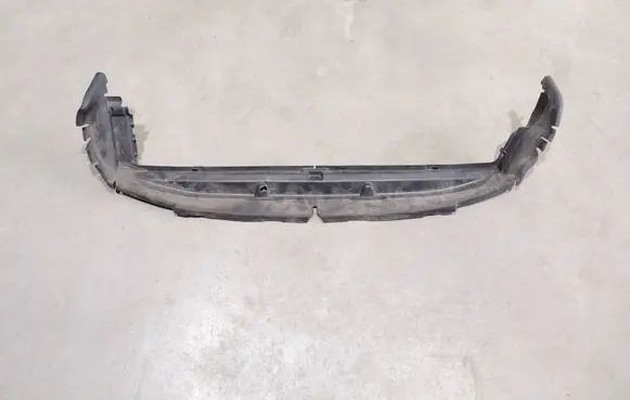 Volvo V60 Radiator trim 31455591
