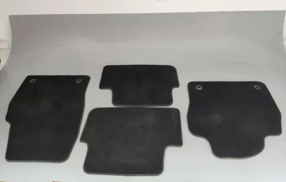 Audi A1 Car floor mat set 82B863011