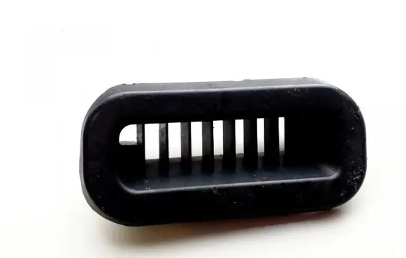 Mercedes-Benz S W220 Dash center air vent grill A2206900279