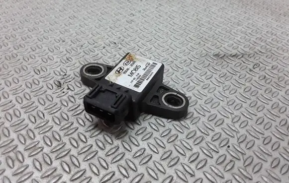 KIA Sorento Airbag deployment crash/impact sensor 956403E000