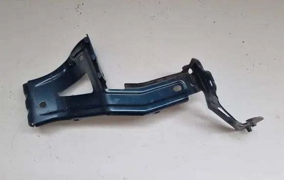 Audi e-tron Fender mounting bracket 4KE803504