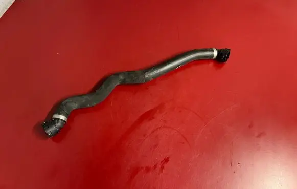 BMW X4 G02 Engine coolant pipe/hose 9797611 17129797611