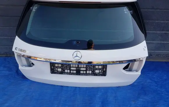 Mercedes-Benz C W205 Tailgate/trunk/boot lid KLAPA205149KOMBIF