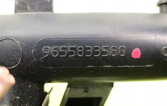 Citroen C25 Fuel main line pipe 9655833580